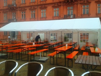 Фото: Schlossbiergarten im Kurf&amp;uuml;rstlichen Schloss Mainz